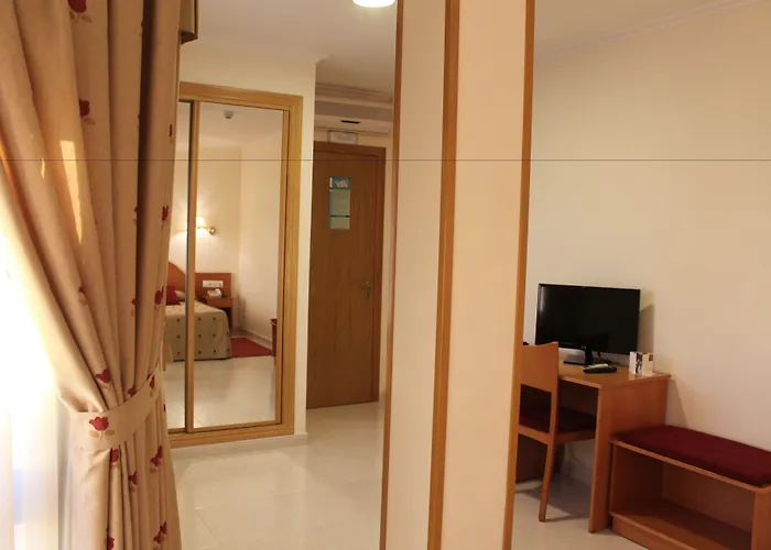 Cabo Festinanza 2* 桑亨霍