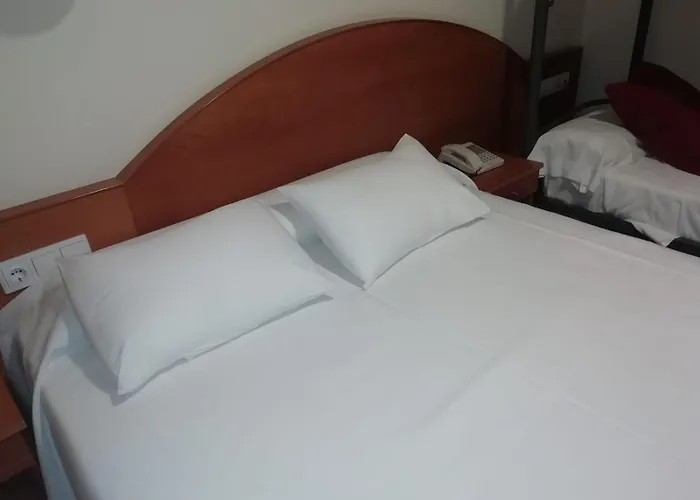 Cabo Festinanza 酒店